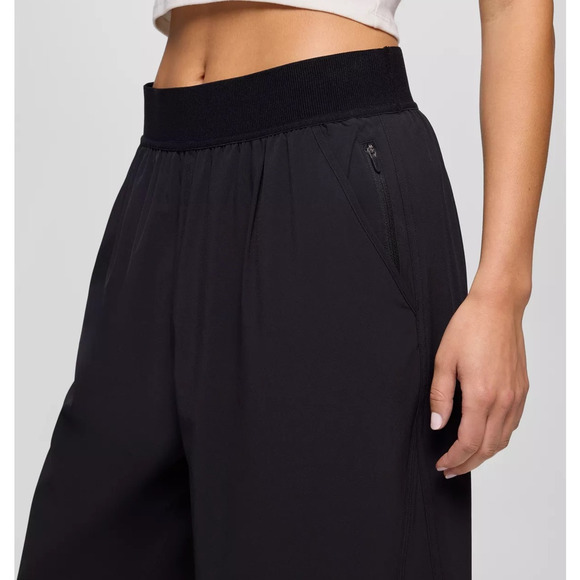 Prana Railay High Rise Pant Women's M Black Relaxed Straight Leg Pull On UPF 50+ - Picture 3 of 13